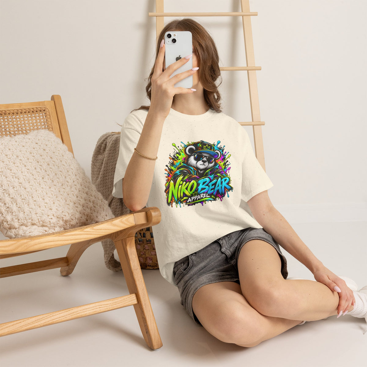 Niko Bear Graphic Tee - Cool Graffiti Panda Unisex Heavy Cotton T-Shirt