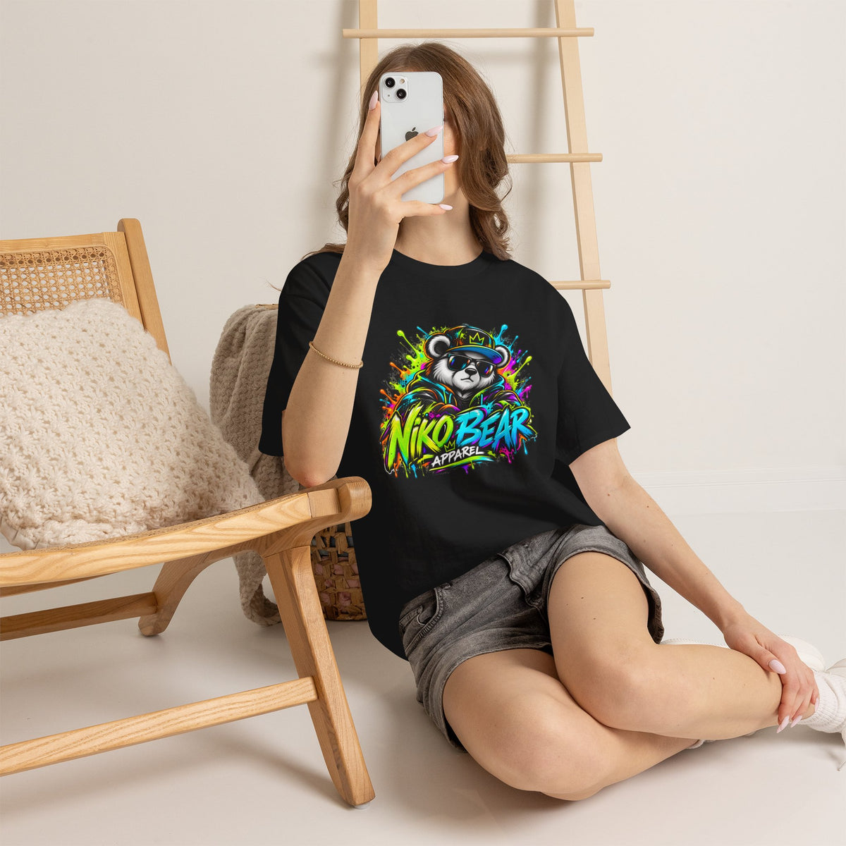 Niko Bear Graphic Tee - Cool Graffiti Panda Unisex Heavy Cotton T-Shirt