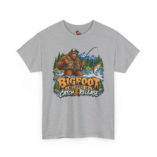 Funny Bigfoot Fishing Shirt - Bigfoot Believes in Catch & Release Graphic Tee